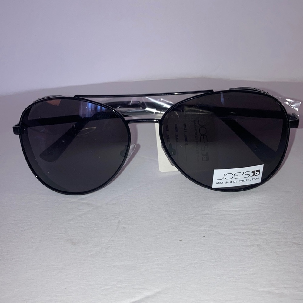 Joe’s Jeans Sunglasses